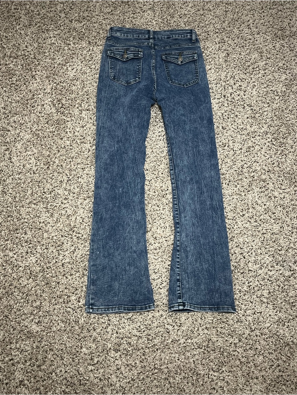 Classic Mid-Rise Blue Flare Jeans - Women's Wide Leg - Picture 5 of 6